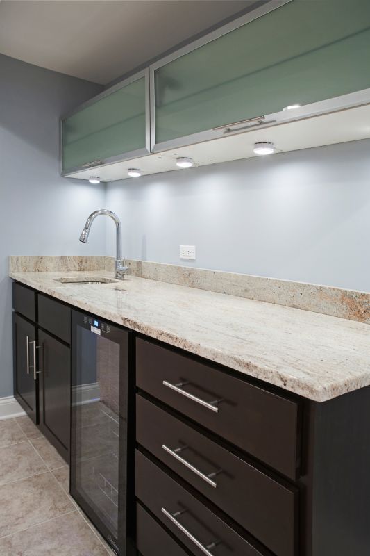 Granite Countertop with Custom Edge